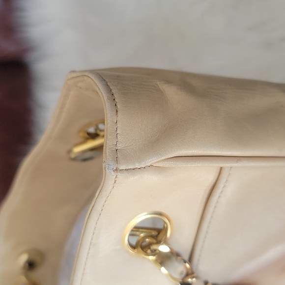 CHANEL Vintage - Picture 12 of 17